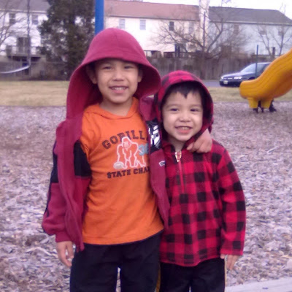 Meet your Posher, Carlos adonay